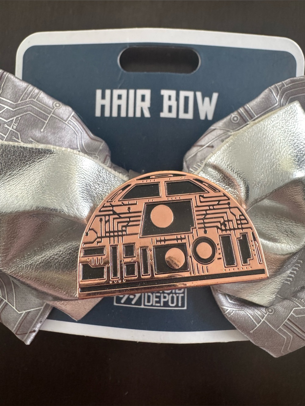 Disney Star Wars Galaxy's Edge Circuit Droid Bow - Picture 2 of 5